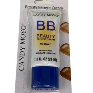 Sassy Chic BB Cream Medium Foundation Concealer Light Coverage Full Size